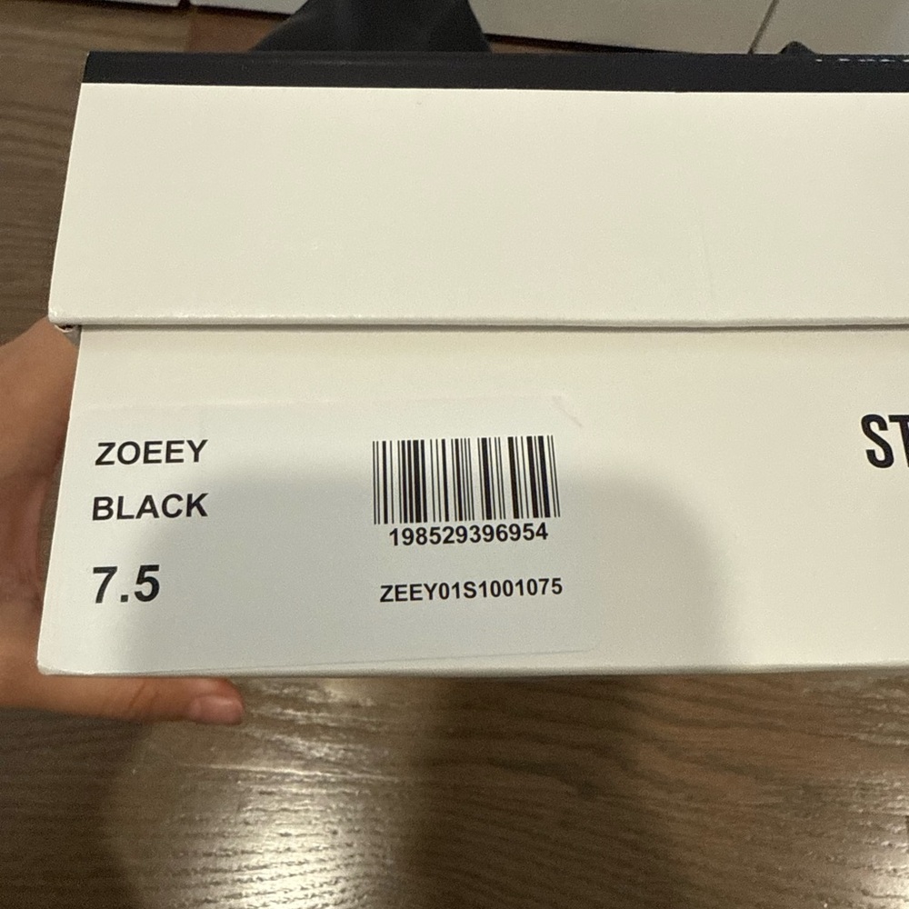 Steve Madden Zoeey Black Knee-high Boots - Picture 13 of 14